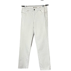 Ann Klein Women's White Jeans, size 12